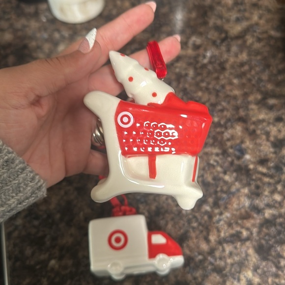 NWOT Set of 3 ceramic Target themed ornaments - Picture 3 of 4